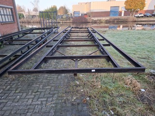 Chaletframe staal 2-asser Zwart