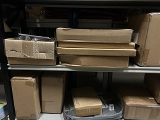 4x Inhoud stellingvak diversen W.o. Ellipz Lighting, Vogel’s