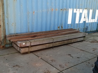 Ca. 35x Azobe houten balken
