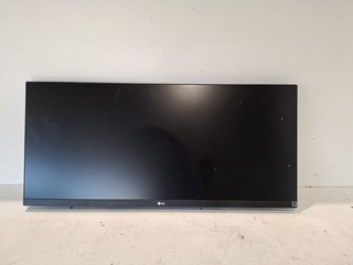 2x Ultrawide monitor, LG, 29WP500