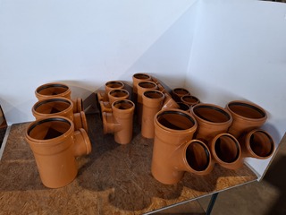 Partij PVC riolerings- of avoersystemen