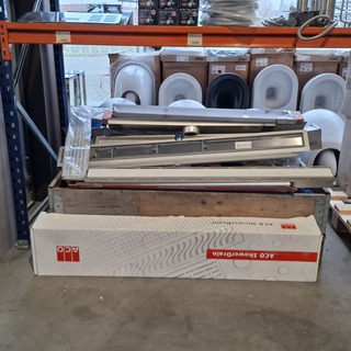 Pallet met douchegoten