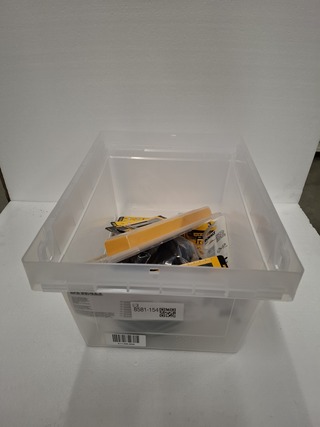 DeWALT surprise box wvp ong. € 250,-, DeWALT