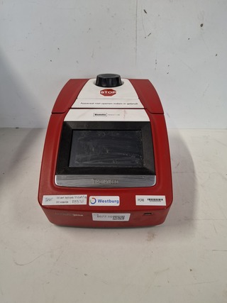 PCR apparaat, Biometra, Tadvanced 846-x-070-280, Rood