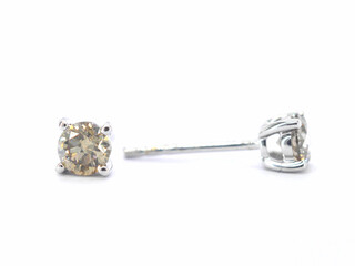 Witgouden solitair oorbellen met natuurlijke briljant geslepen diamant
