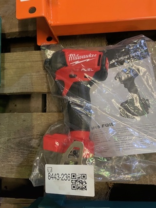 Accu Slagschroevedraaier (body) 18V Milwaukee, M18 FQID