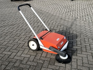 Veegmachine, Hako, Flipper