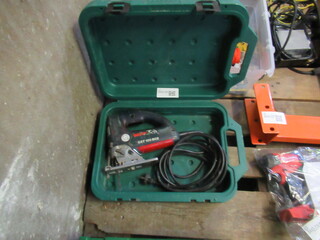 Decoupeerzaag Bosch, GST 100 BCE