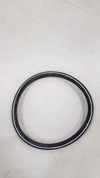 Ca. 104x Lekvrije fietsbanden 20″, Zwart