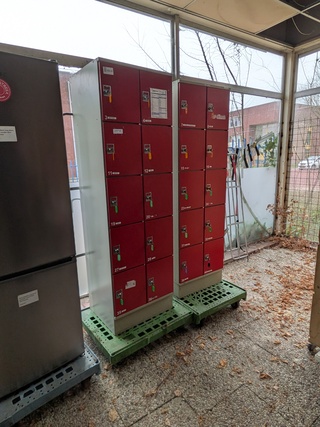 2x 10-vaks lockerkast