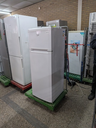 Koel- / vriescombinatie Beko, DSA25012