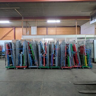 Ca. 90x Rolcontainer