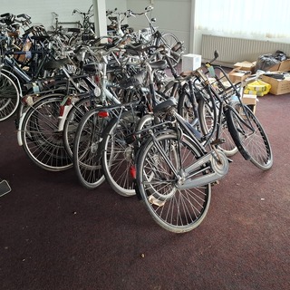 9x Fiets, O.a. Gazelle En Batavus