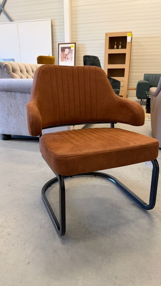 Fauteuil, cognac
