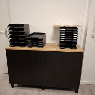 Kast v.v. waskom en mengkraan, 3-deurs