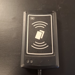 Kaartlezer ACS, ACR1281U