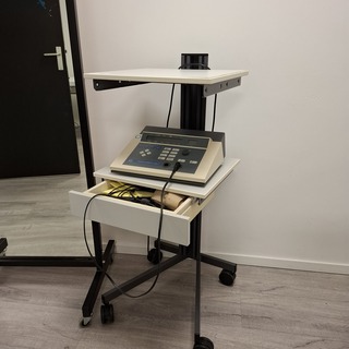 Apparaat t.b.v. elektrostimulatie Enraf Nonius, Endomed 581 ID