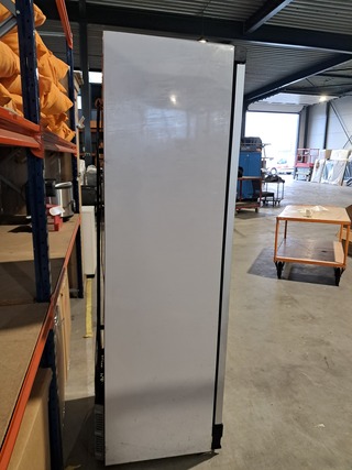 Koelkast met glazen deur, Kleo, KBC 390 S