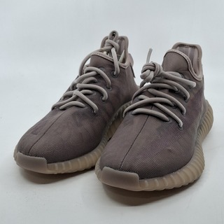 Paar schoenen, maat 38, Adidas Yeezy, Boost GW2871