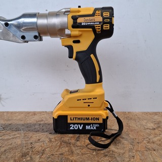 Accu takkenschaar 28mm, Geel