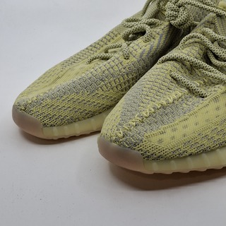 Paar schoenen, maat 45 1/3, Adidas Yeezy, Boost 779001