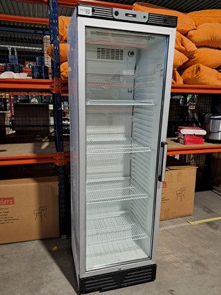 Koelkast met glazen deur, Kleo, KBC 390 S