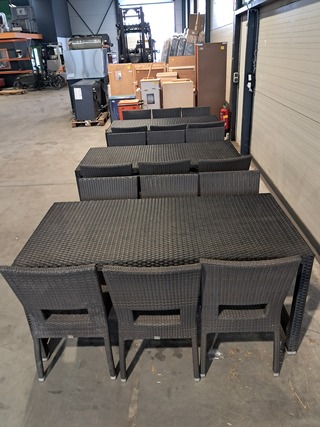 Tafel en stoelen set, Kaja , Satelliet, Zwart