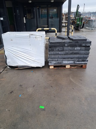 2x Pallet stenen, Wallblock SPLIT, Antraciet