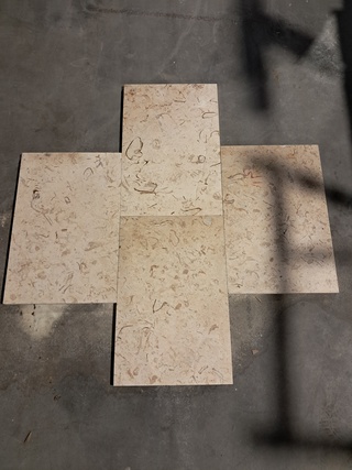 Ca. 65x Natuurstenen tegel