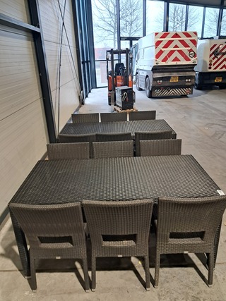 Tafel en stoelen set, Kaja , Satelliet, Zwart