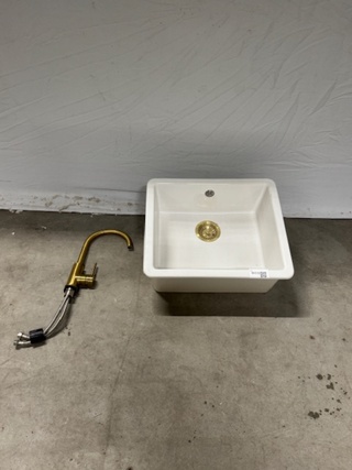 3x Wasbak met kraan Ikea, wit/messing