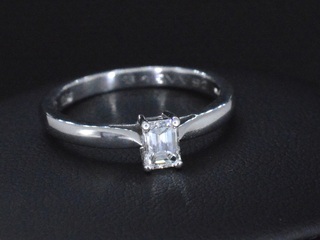 Platina ring met diamant en GIA certificaat