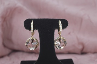 House of Pertijs – rosegouden oorbellen met diamant en edelsteen