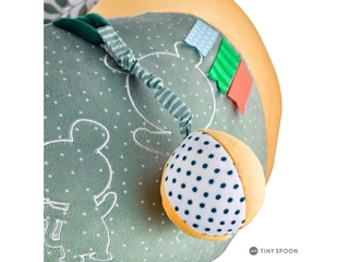 Sophie The Giraffe Baby Seat & Play:een gezellig babyzitje met ingebou