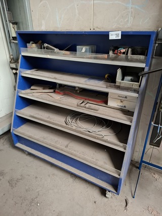 Verrijdbare materiaalstelling