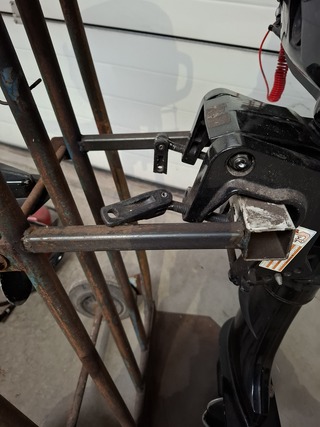 Steekwagen voor buitenboordmotoren