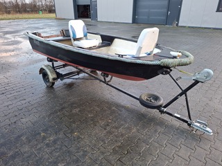 Motorboot incl. trailer