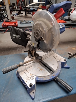 Afkortzaag, Metabo, KS 210 Lasercut, 2007