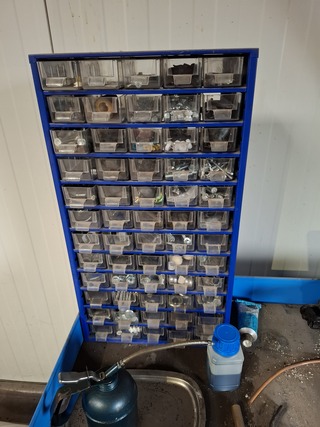 Werkbank met diverse gereedschap Datona