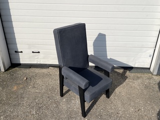 Fauteuil Eichholtz, Chair “Milo High”, Donkergrijs / Antraciet