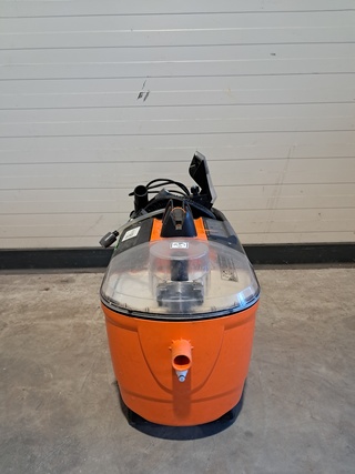 Tapijtreiniger – 230V Kärcher, Puzzi 100, bouwjaar 2011