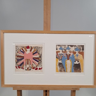 Ets, Maria Karthous, Lege stoelen 2/50 en Monocle 3/50