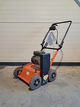 Verticuteermachine – 400mm – 230V Eliet, E 401 Electric, bouwjaar 2017