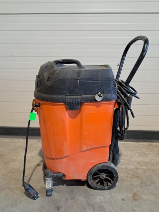 Waterzuiger met dompelpomp 55L 230V Kärcher, NT611 Eco K, bouwjaar 20