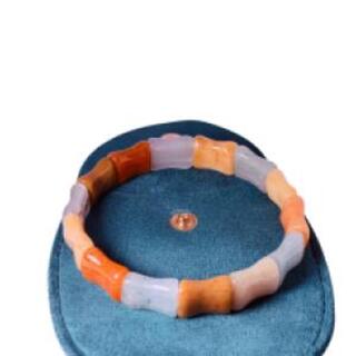 Gepolijste jade armband – Elastisch