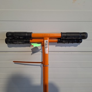 2x Grondboor handbediend Ø70 en 100mm