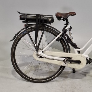 Elektrische damesfiets, Batavus, Cura