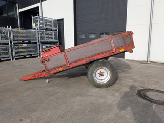 Landbouwaanhangwagen
