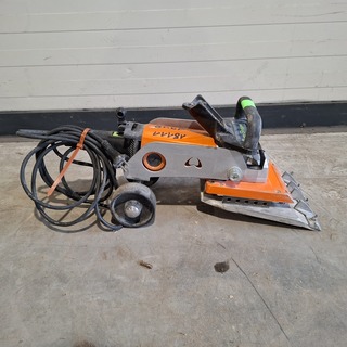 Tapijtstripper – 230V Uzin Utz / Wolff, Duro-Stripper, bouwjaar 2016