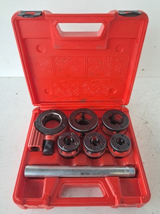 Draadsnijapparaat  Rothenberger, 600 BSPT-R, bouwjaar 2013, handbedien